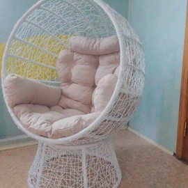Ротанговое кресло плетенное из ротанга