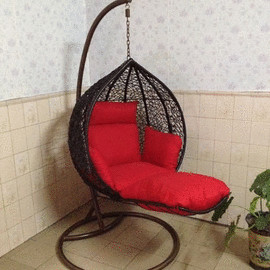 Купить плетеное подвесное кресло яйцо недорого в Украине
