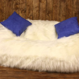 Купить недорого диван из меха в Украине